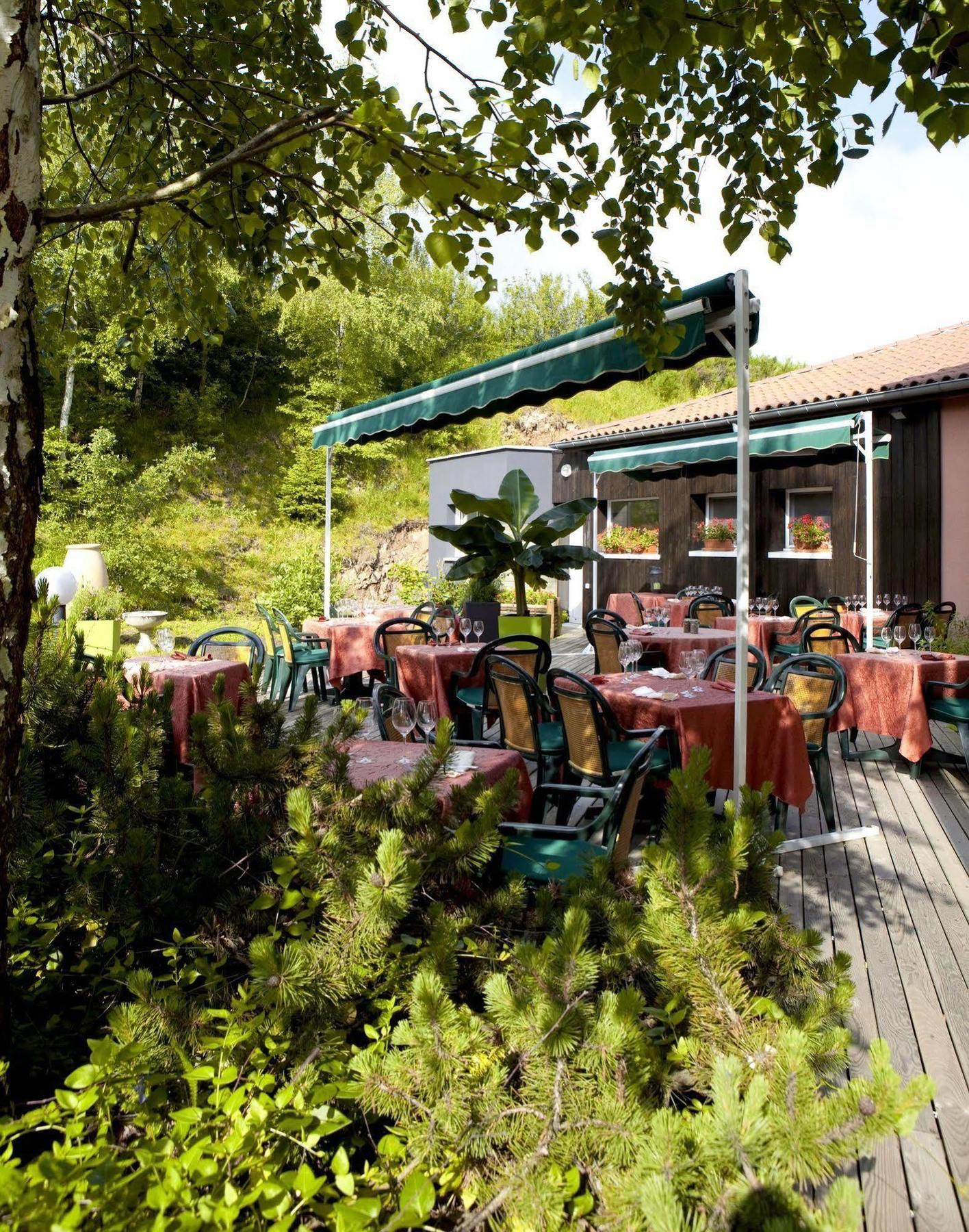 Dunières Hotel Restaurant La Tour المظهر الخارجي الصورة